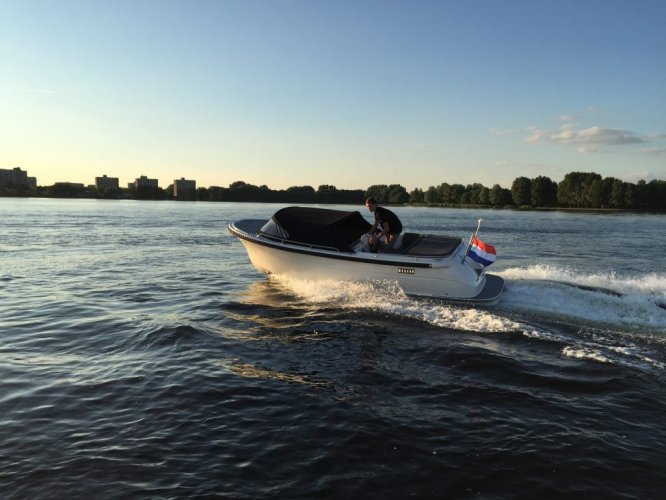 Primeur 610 tender DE GROOTSTE SLOEPENSHOWROOM VAN NEDERLAND — foto 3 van 13