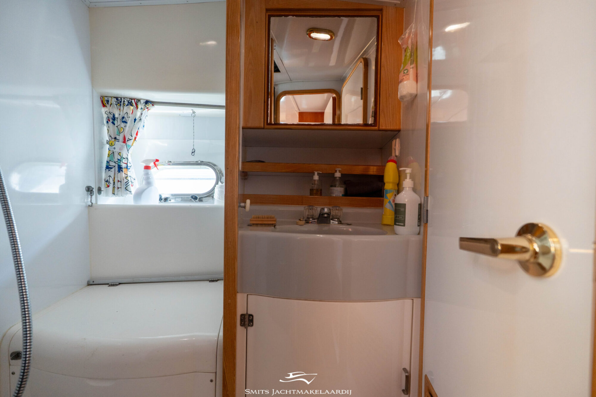 Astor 37 Flybridge — foto 18 van 54