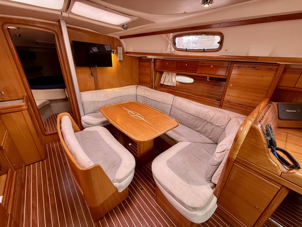 Bavaria 39 Cruiser — foto 8 van 12