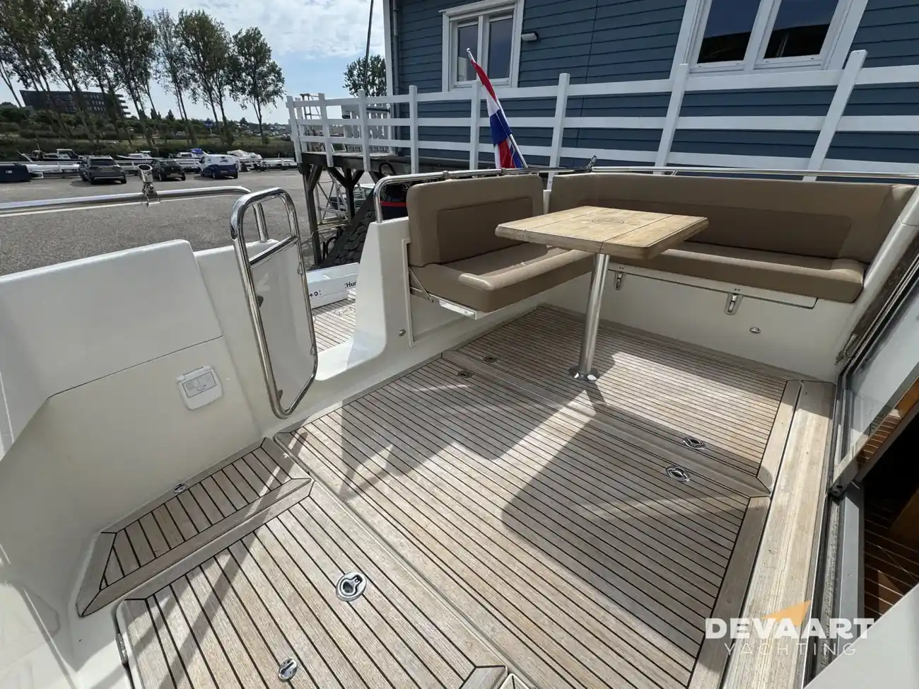 Nimbus 365 Coupe — foto 4 van 21
