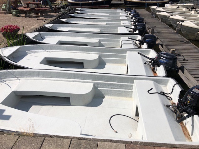Motorboot Gelijk ophalen — foto 2 van 4