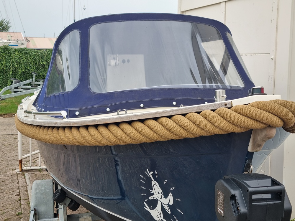 Degelijke Zuidschor 625 Diesel Inboard Sloep Navy incl. Kalf Trailer — foto 4 van 12