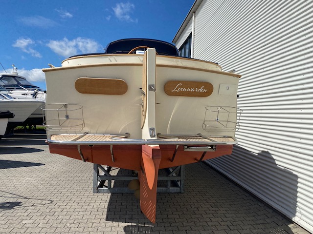 Menken  Newport Bass — foto 6 van 24