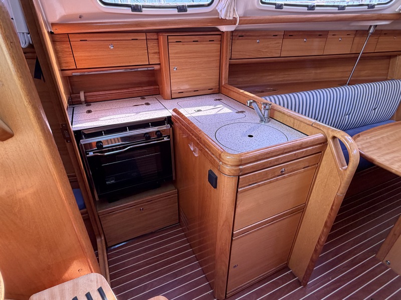 Bavaria 31 Cruiser — foto 3 van 44