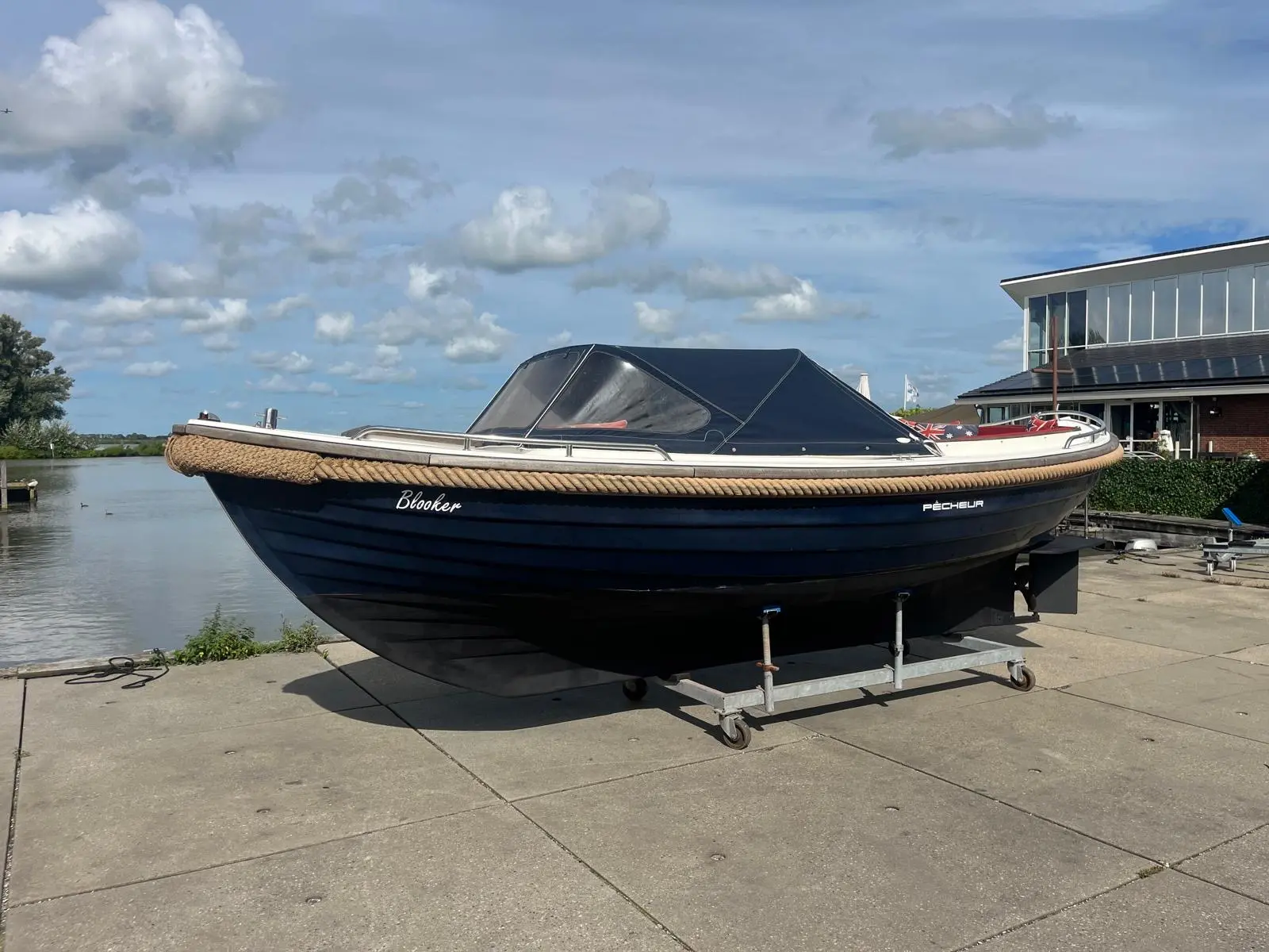 Makma pecheur Yanmar 29pk koopje weg is weg €14.950,- — foto 16 van 26