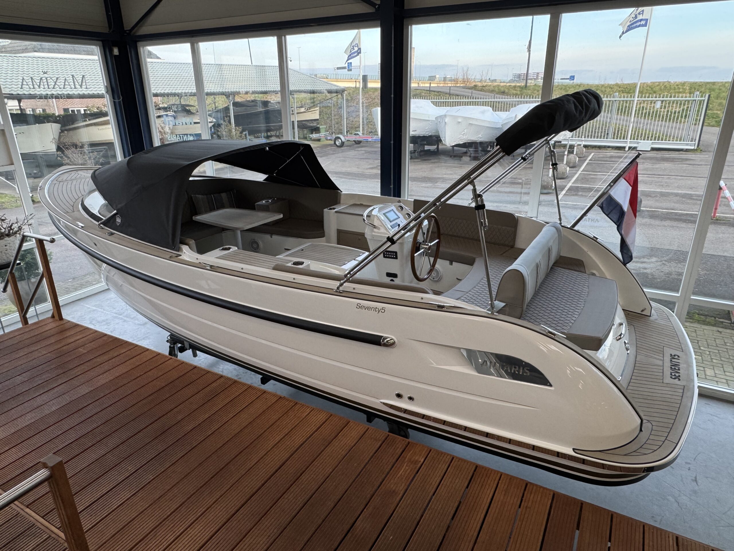 Antaris Seventy5 Hybride (op voorraad) — foto 2 van 16