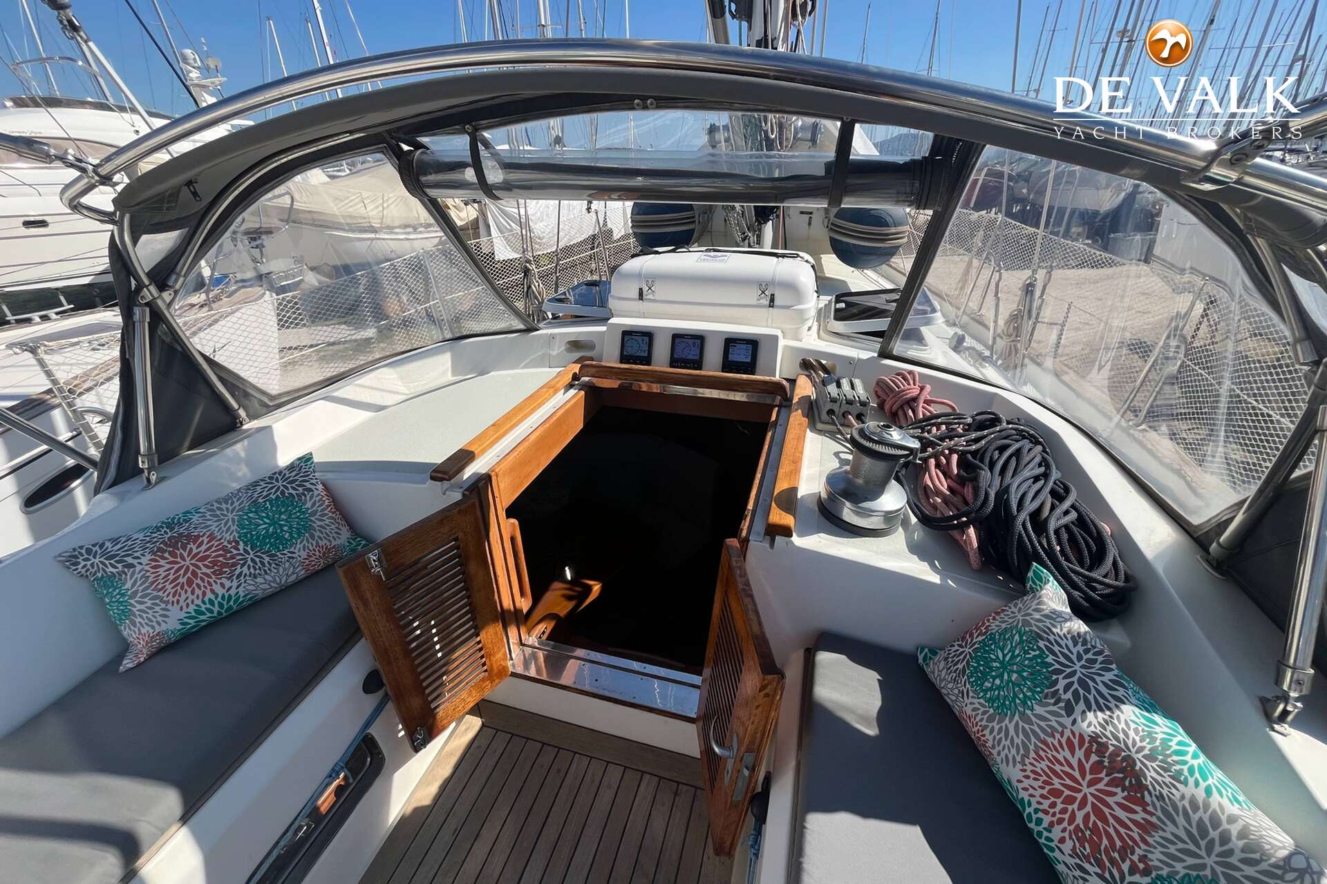 Tayana 48 — foto 16 van 35