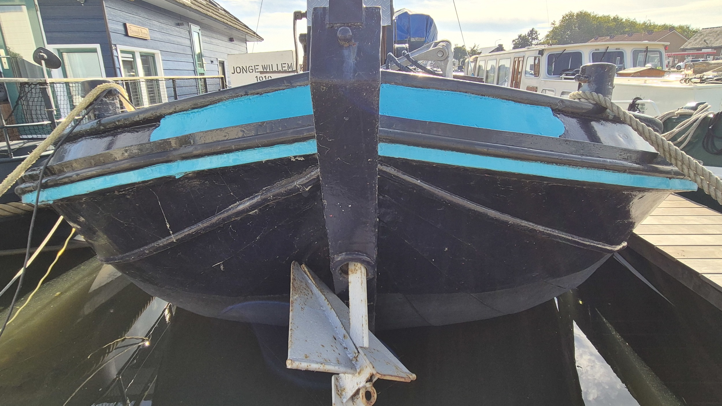 Motorbokschip 20.58 — foto 5 van 95