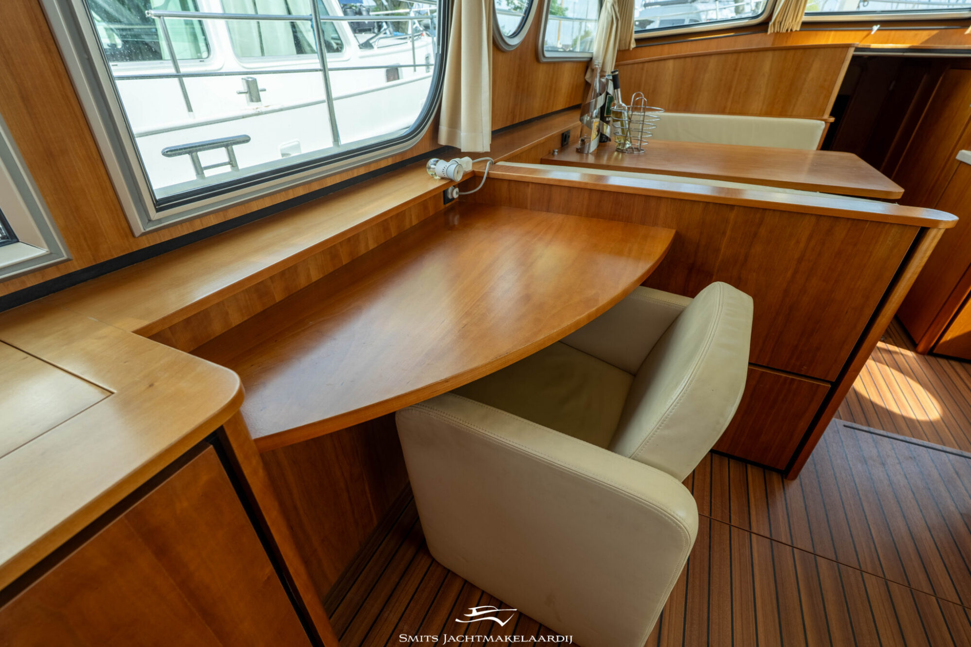 Linssen Grand Sturdy 43.9 AC — foto 9 van 106