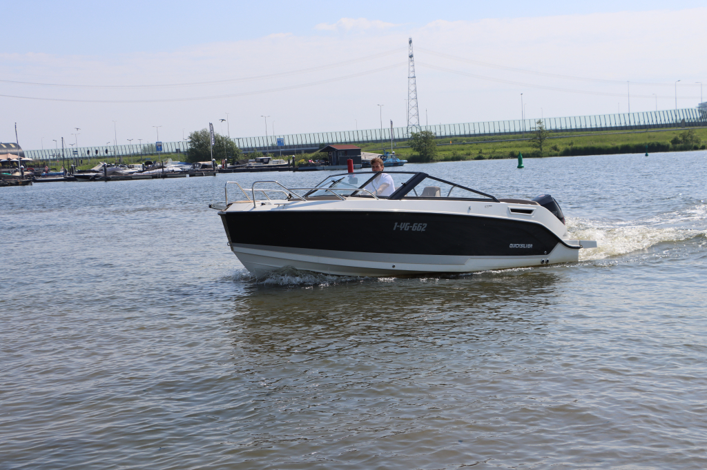 Quicksilver 675 Bowrider — foto 22 van 33