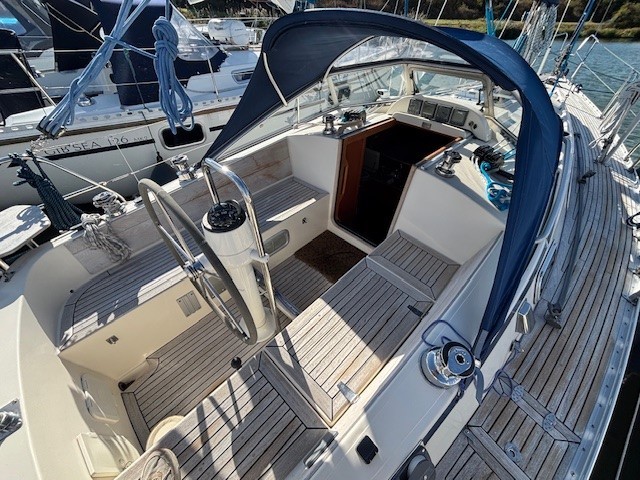 Hallberg-Rassy 31 — foto 12 van 65