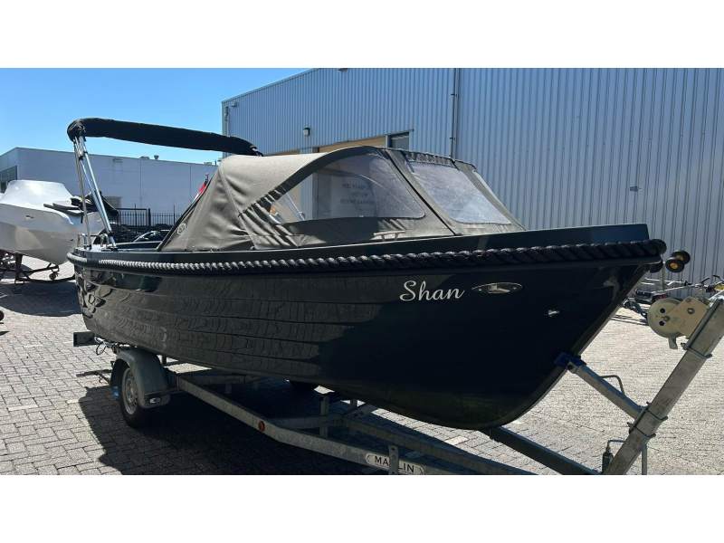 Oldambtsloep 550XL + 20pk Suzuki 2021 — foto 2 van 12