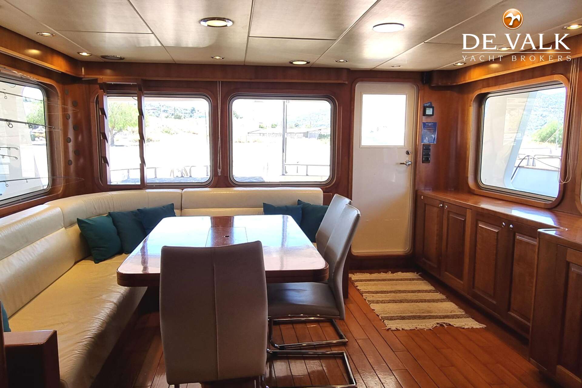 Vripack69 Expedition Trawler