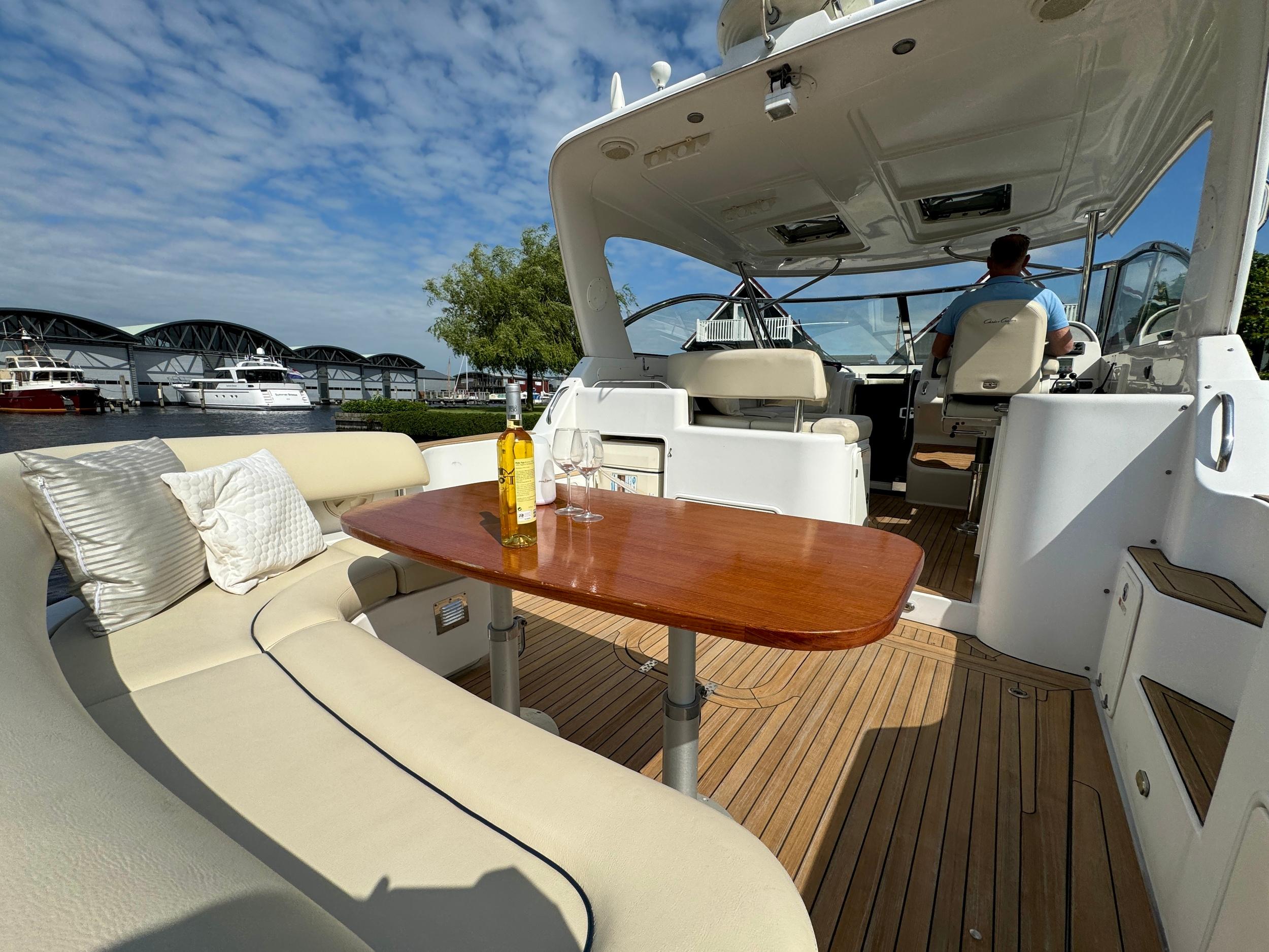 Chris-Craft Roamer 40 Lobster — foto 12 van 67