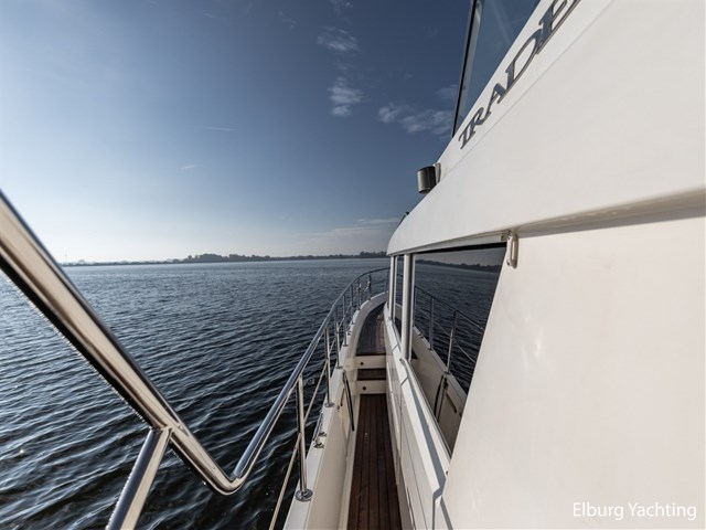 Trader 42 - Cabrio — foto 54 van 76