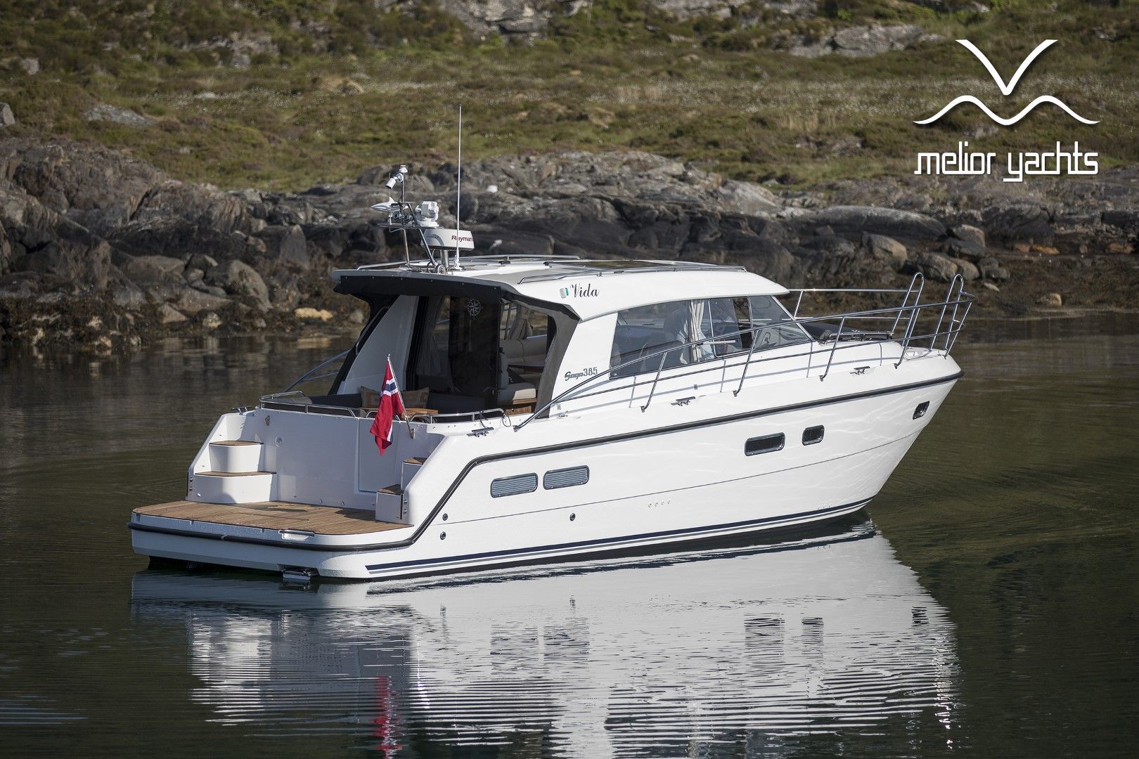 Saga 385 - Edition Walnut Interior — foto 5 van 56