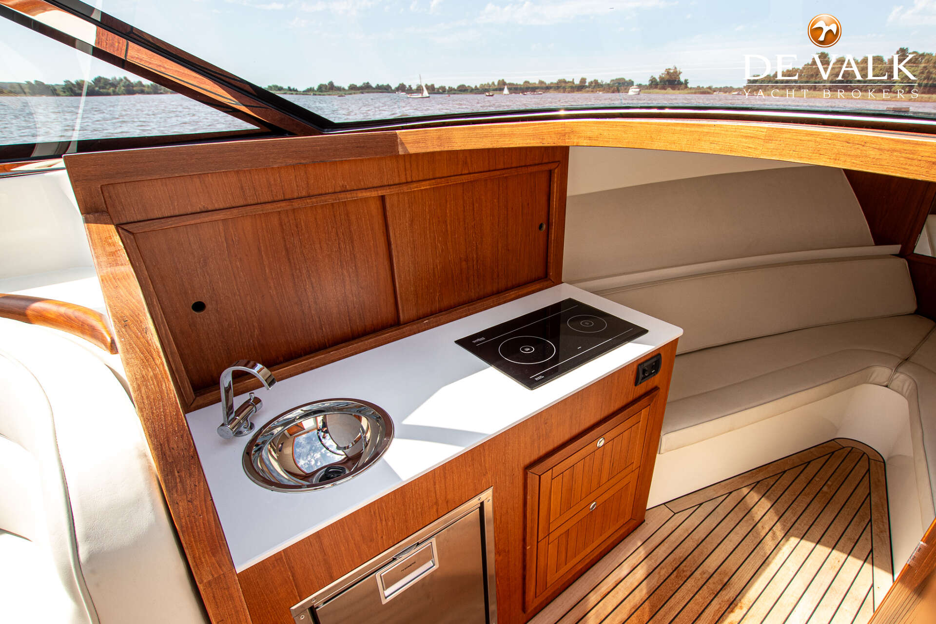Long Island 33 Runabout — foto 29 van 43