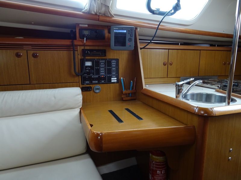 Jeanneau Sun Odyssey 32i — foto 4 van 4