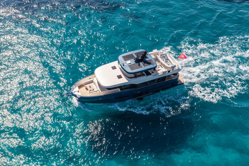 Journal Steeler Yachts’ Bronson 65 arrives on the Côte d’Azur — foto 9 van 10