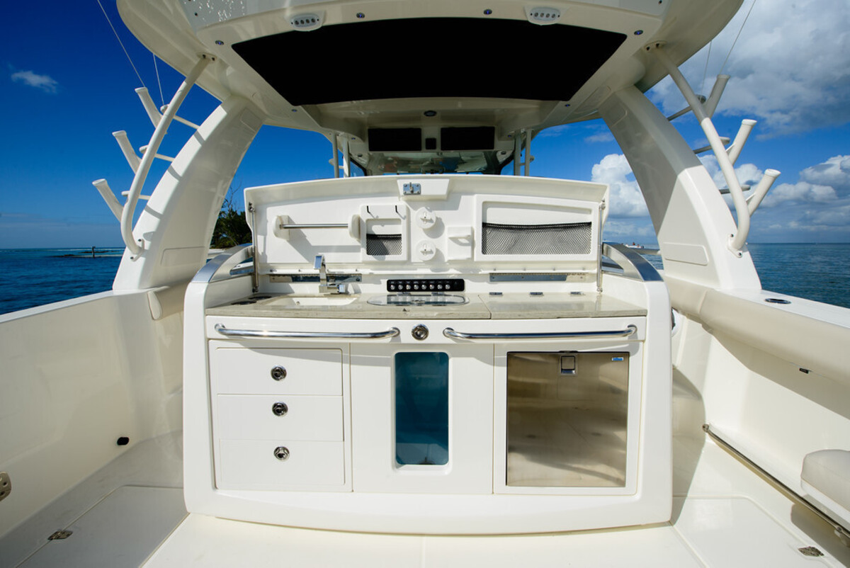 Boston Whaler 420 Outrage — foto 10 van 20