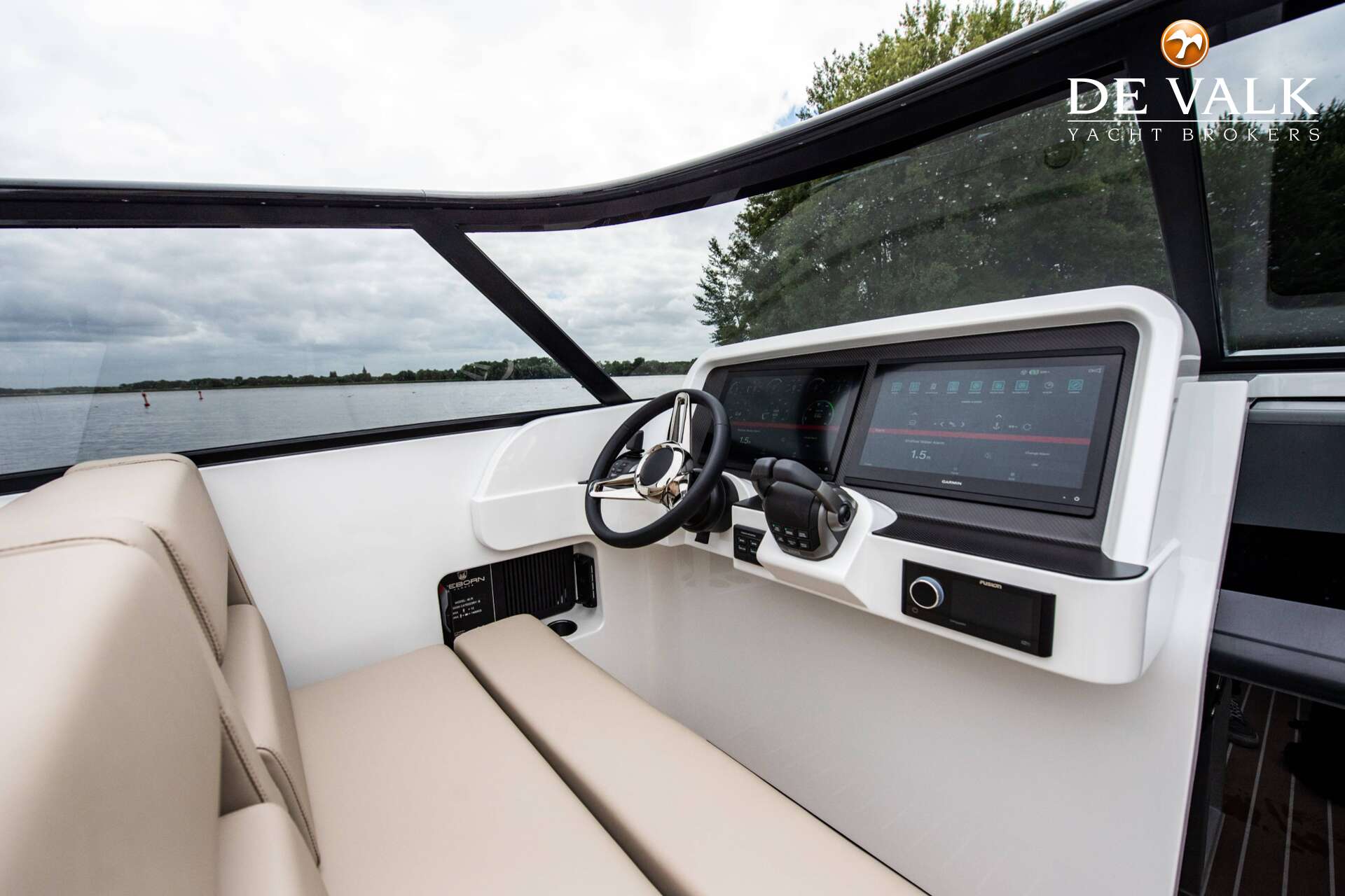 Reborn 40 R Cabin — foto 19 van 35