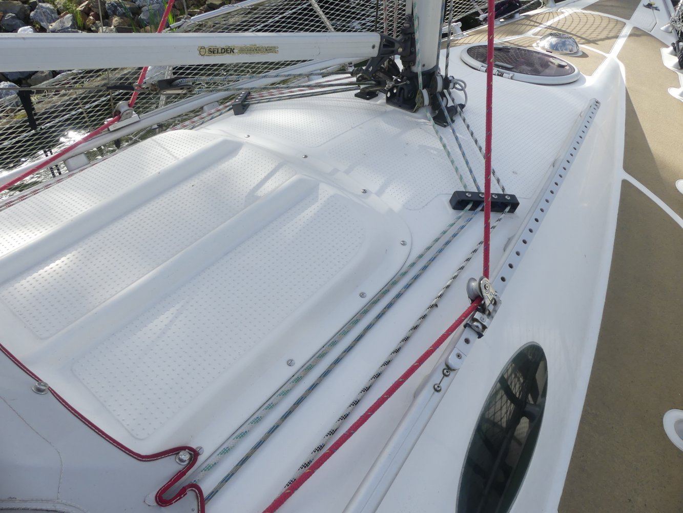 Mercury Etap - Sailing Yacht - GRP (Polyester) - 2005 - € 24.500 — foto 7 van 11
