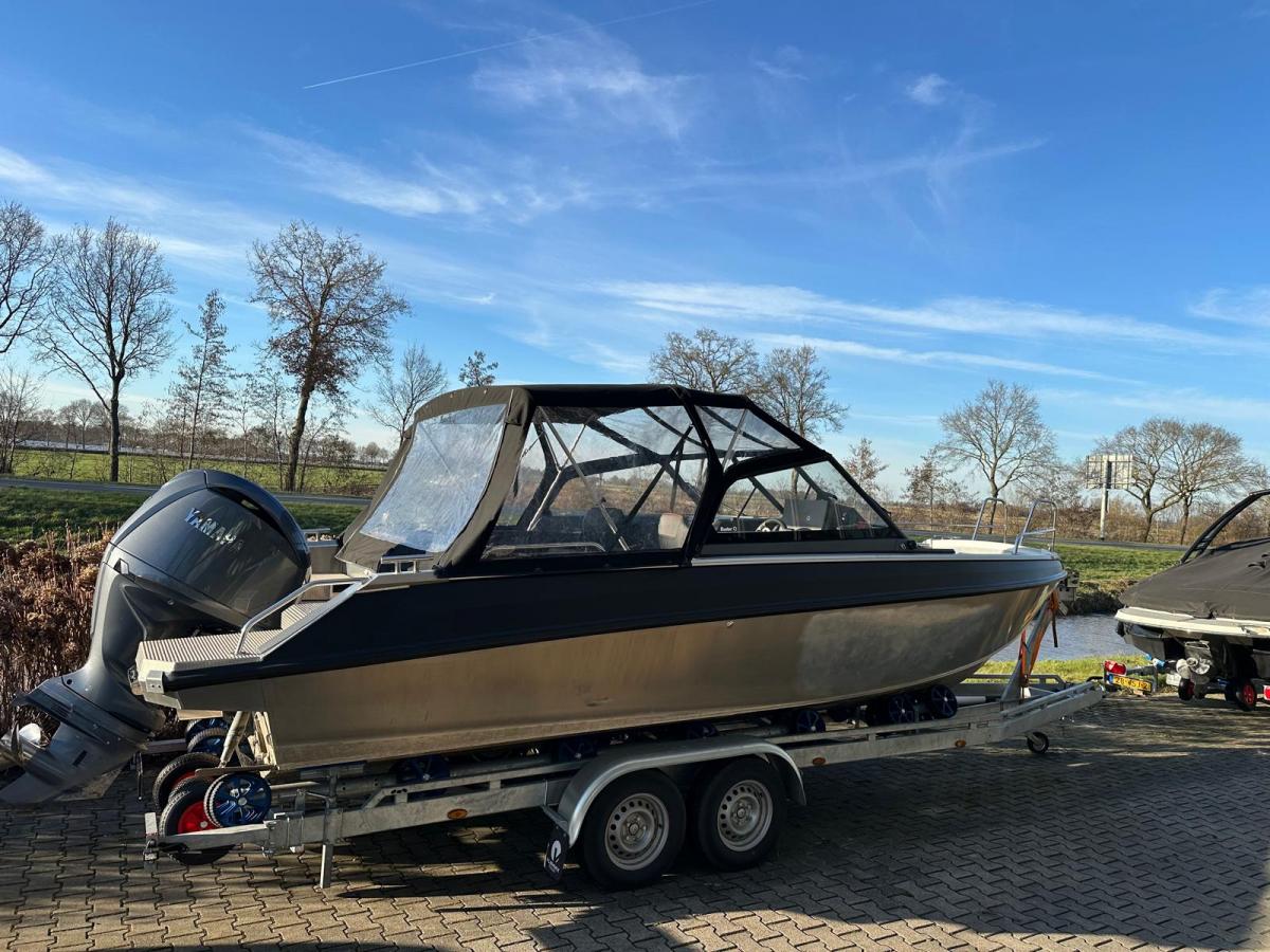 Buster Magnum Aluminium — foto 11 van 30