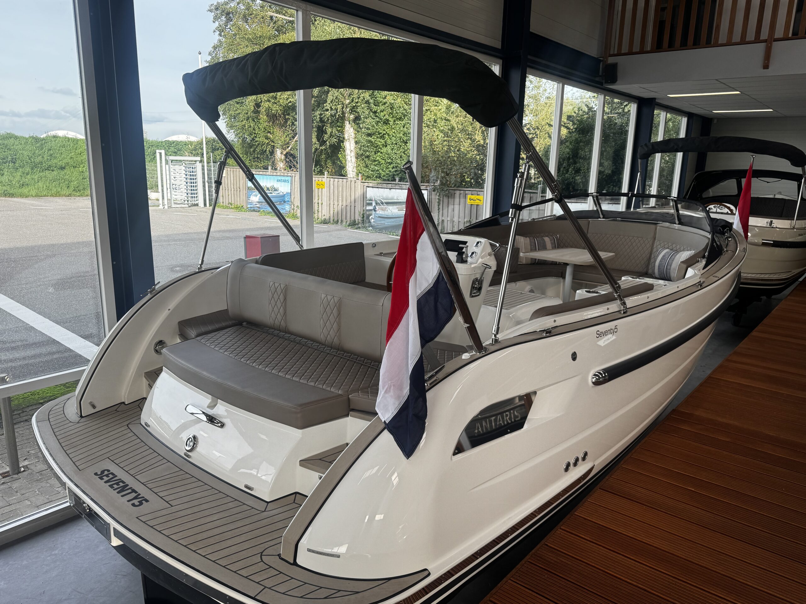 Antaris Seventy5 Hybride (op voorraad) — foto 4 van 14