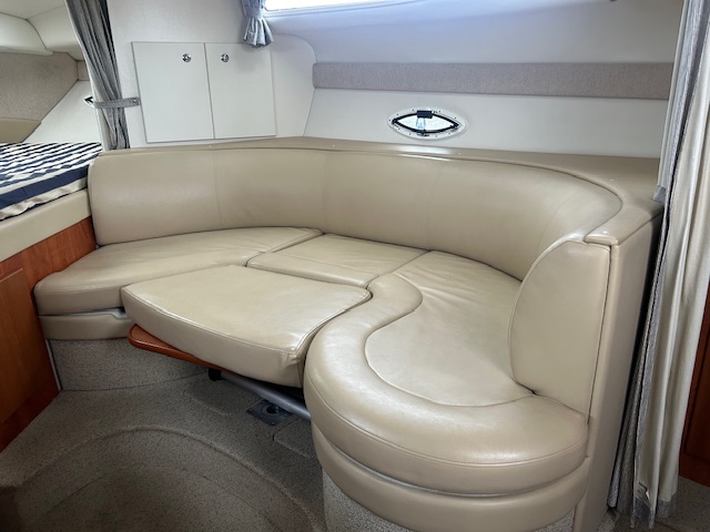 Bayliner 305 Ciera — foto 12 van 35
