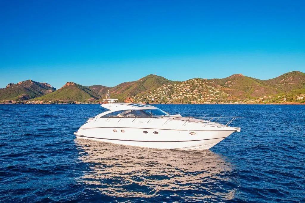 Princess V53 — foto 3 van 32