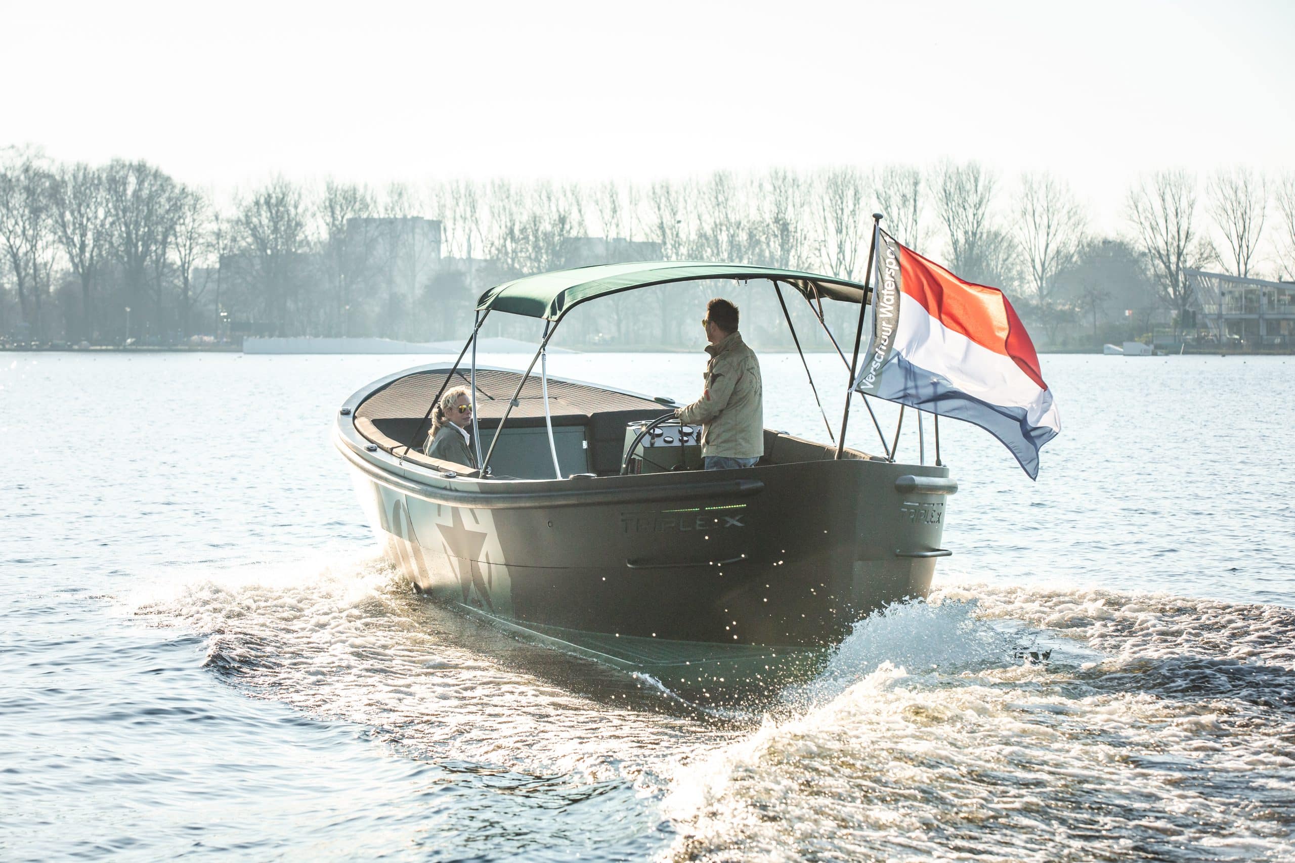 Triple X800 — foto 5 van 14
