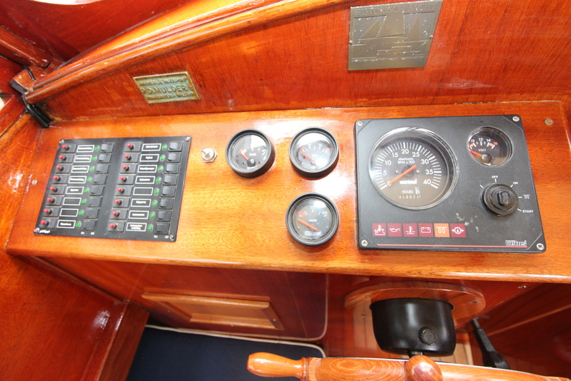 Super Favorite Motorsailor 9.20 OK — foto 12 van 17