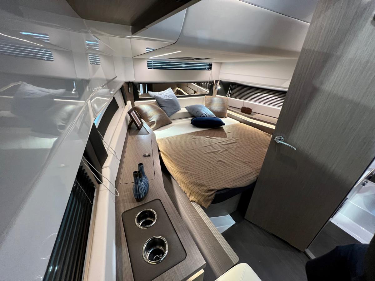 WELLCRAFT 355 Explorer — foto 13 van 25