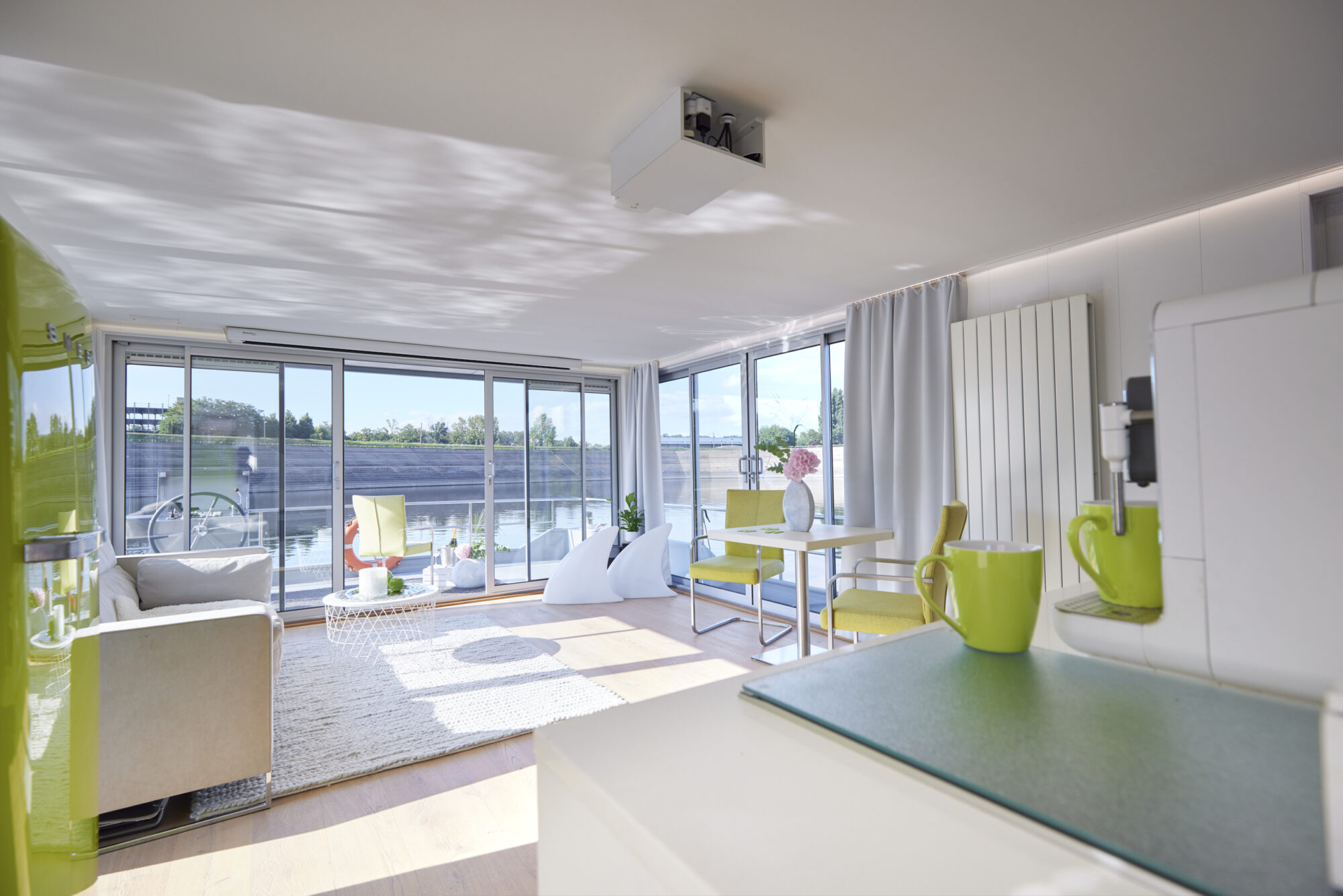 Motor Cruiser Home Traveller XXL Houseboat 1500 — foto 4 van 16