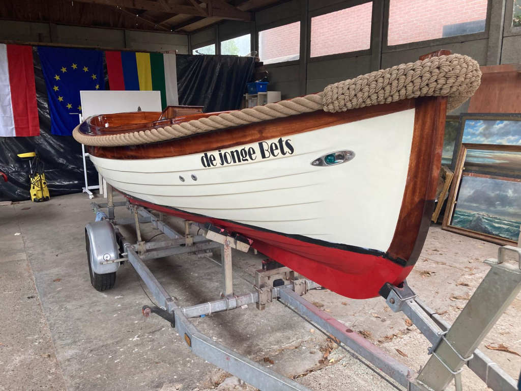 Unieke klassieke Spiegelsloep type ' Kapiteinssloep ' met Vetus inboard diesel — foto 16 van 22