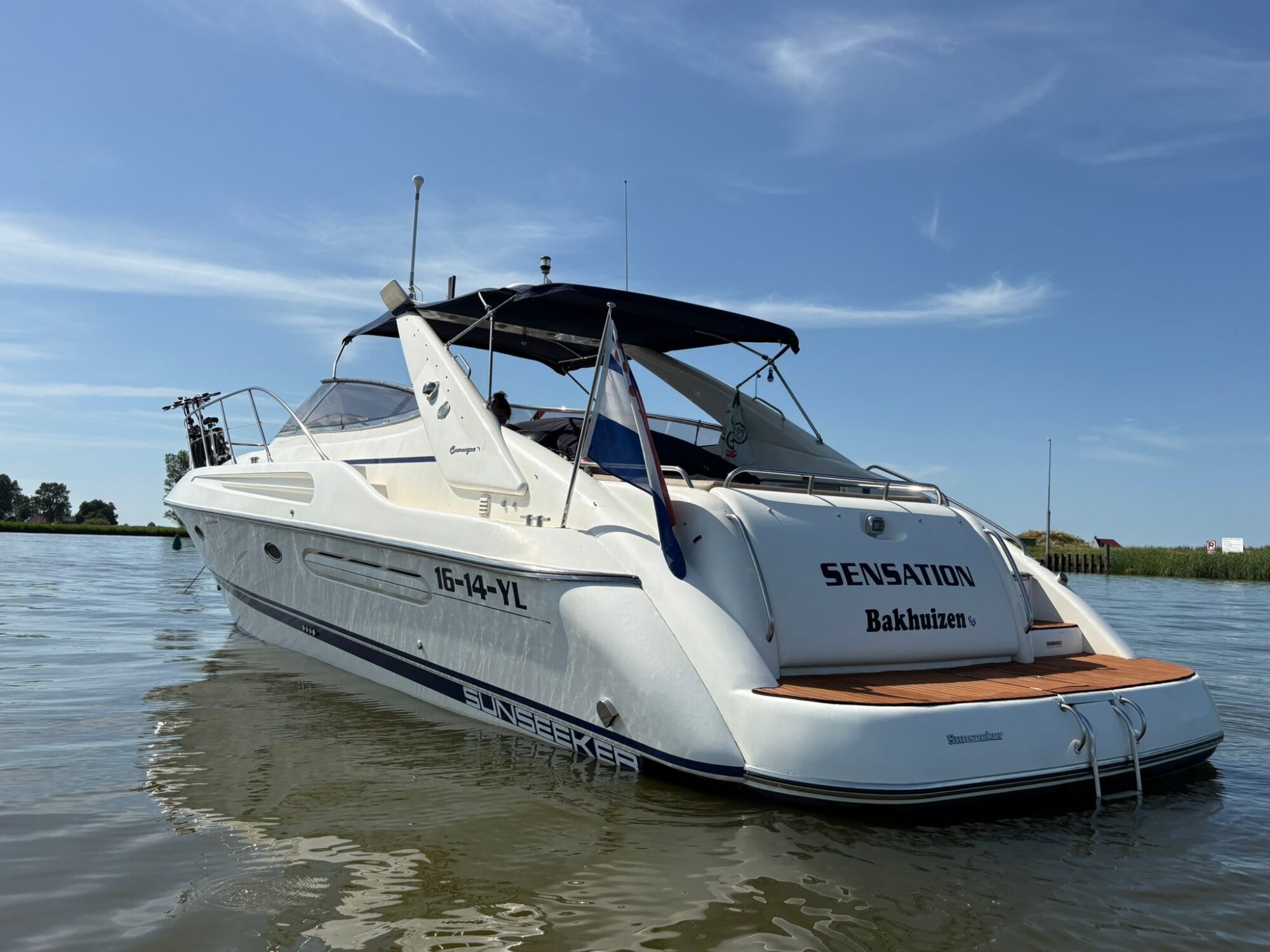 Sunseeker Camarque 47 Cabrio — foto 2 van 75