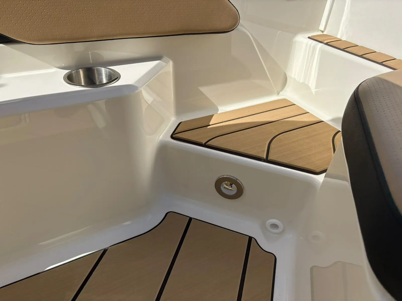 Sea Ray SPX 190 (2027) — foto 33 van 39