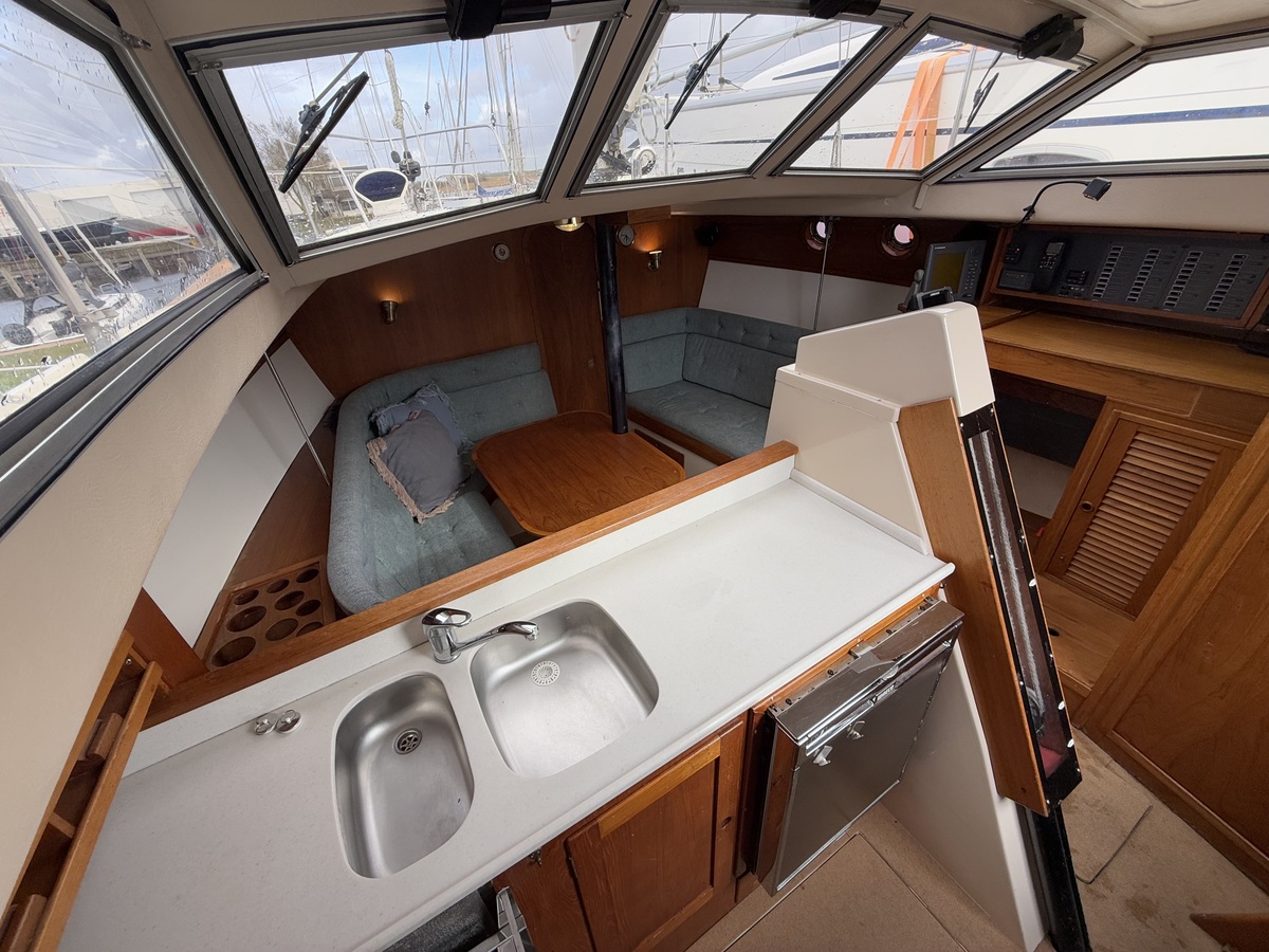 Northshore Yachts Ltd Southerly 105 Ketch — foto 3 van 12