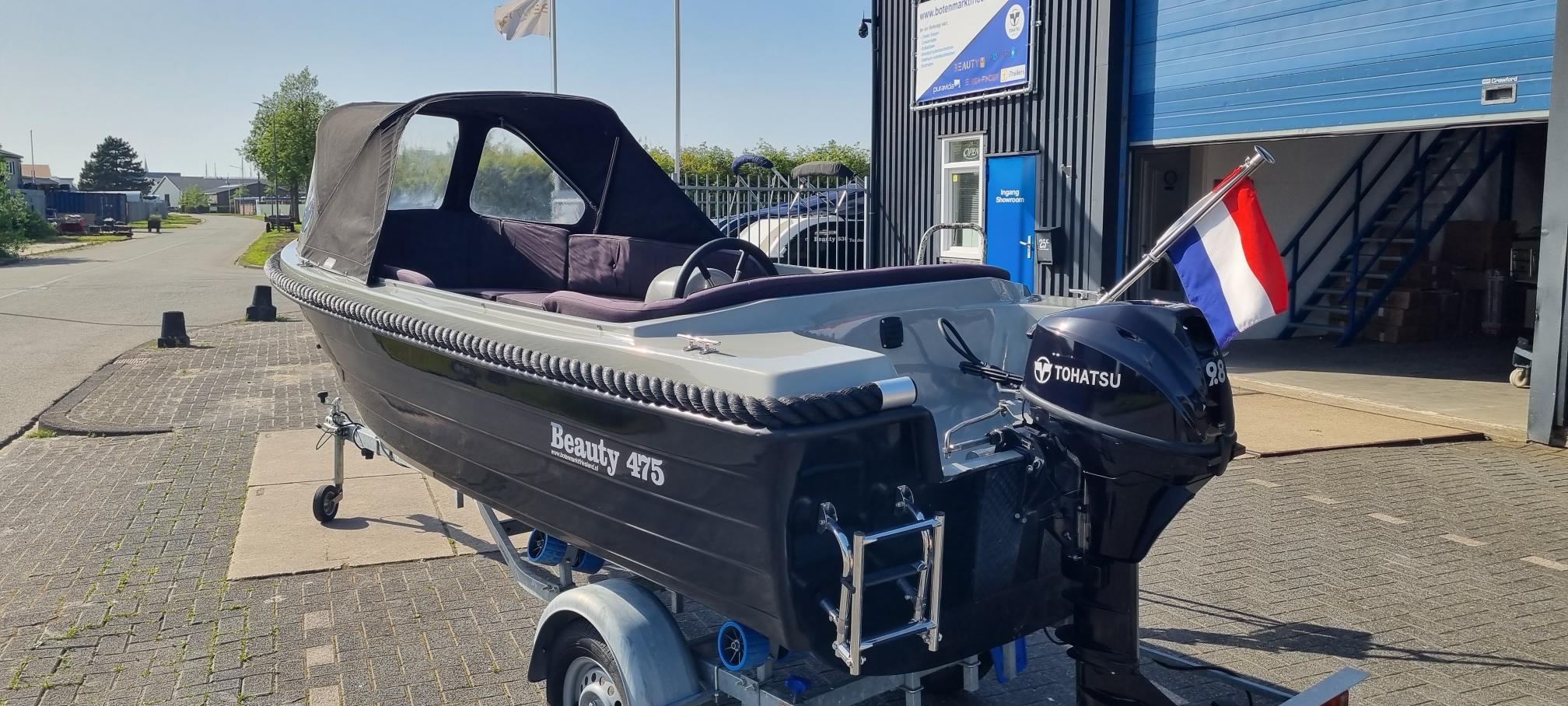 Beauty 475 met 9.8 PK Tohatsu. - Botenmarkt Friesland B.V. — foto 9 van 9