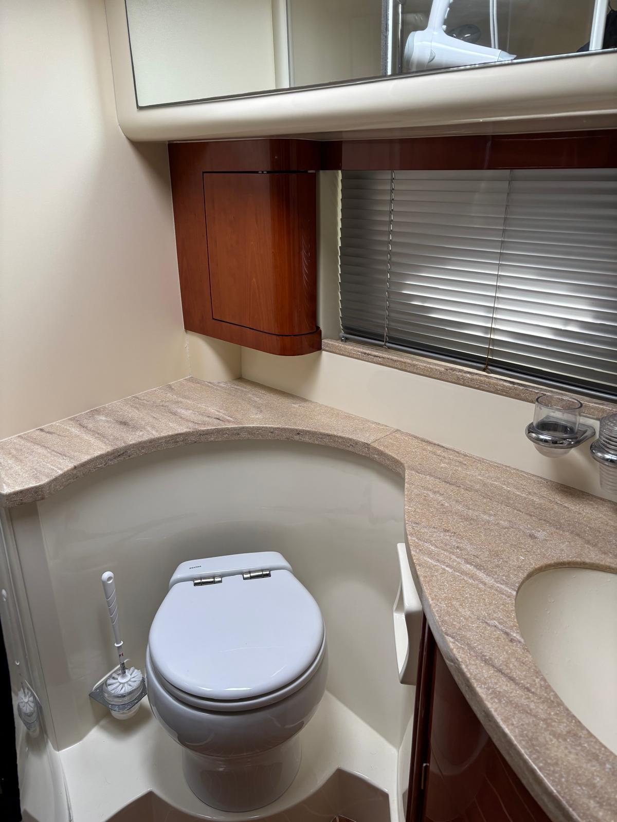 Fairline 50 Phantom - BluYachting — foto 10 van 12