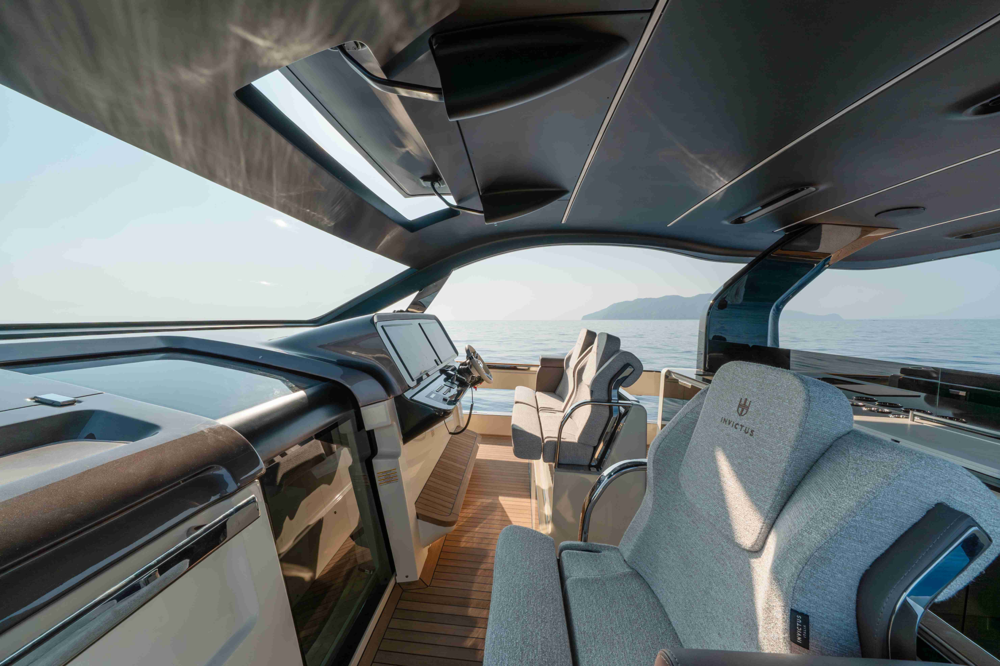 Invictus yachts Invictus 550 TT — foto 11 van 16