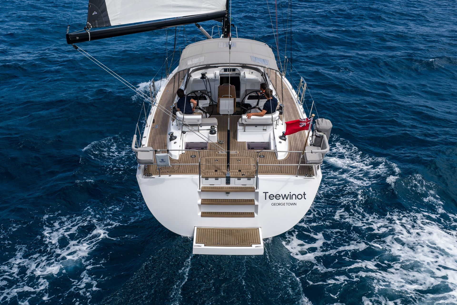 Oyster 495 - "Teewinot" — foto 5 van 12