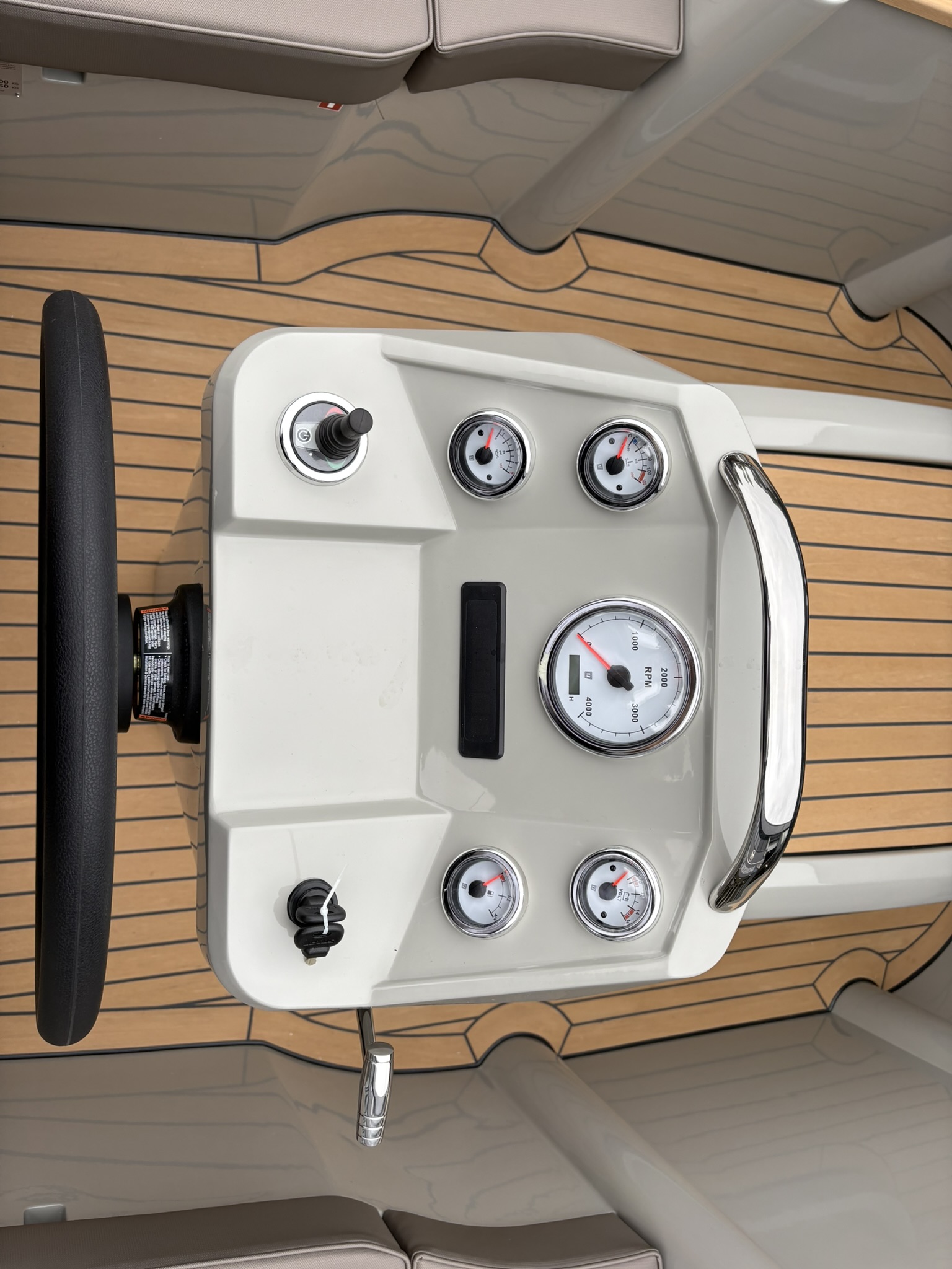 Antaris Sixty7 met Vetus 42 pk in RAL 7030 op voorraad! — foto 6 van 14
