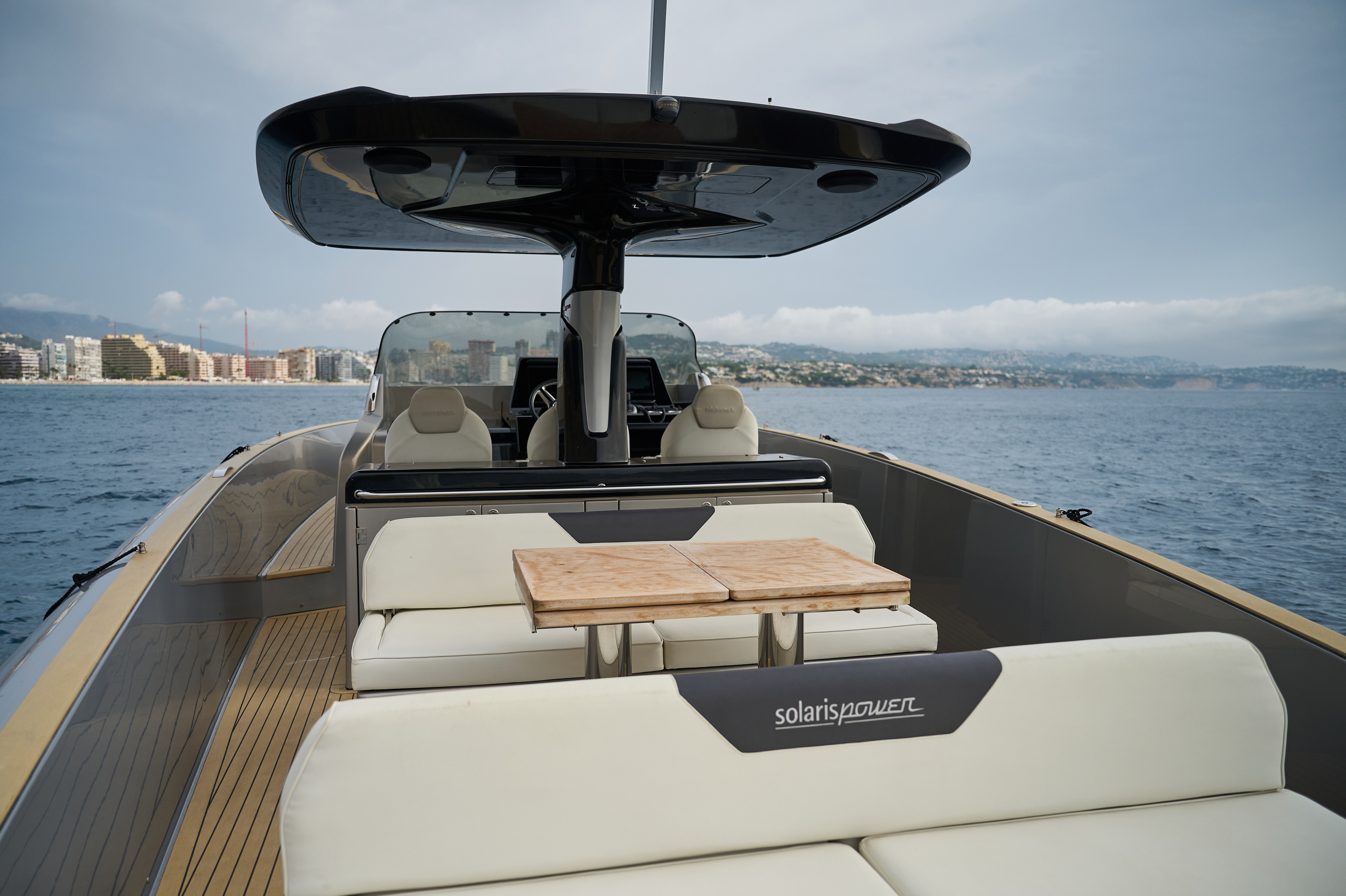 Solaris 40 Open — foto 13 van 21