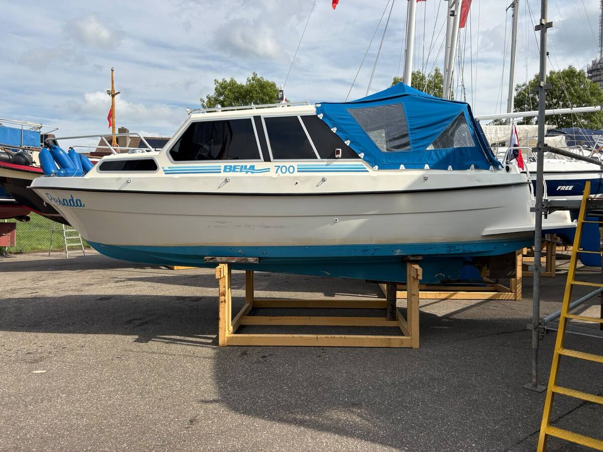 Bella 700 — foto 9 van 12