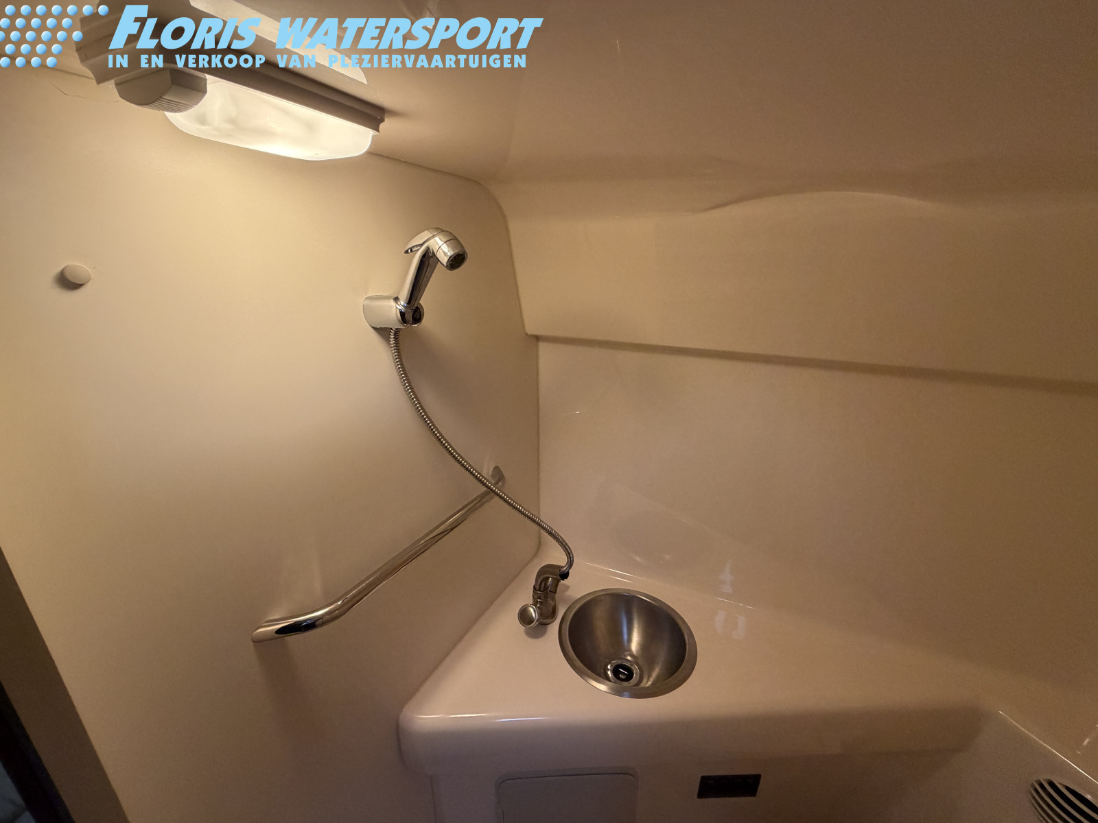 Larson Cabrio 274 — foto 17 van 22