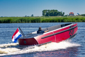AluShip TNDR 670 — foto 7 van 7