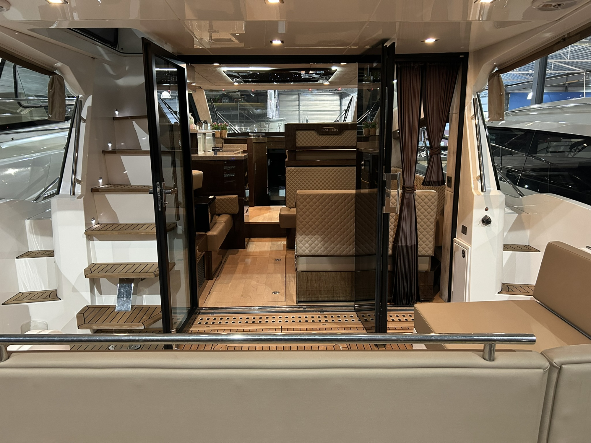Galeon Yachts Galeon 420 fly 2017 — foto 7 van 42