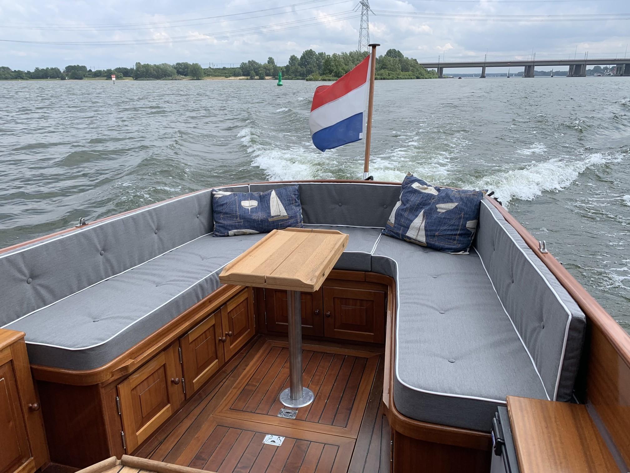 Rapsody 29 Ft. OC — foto 8 van 30
