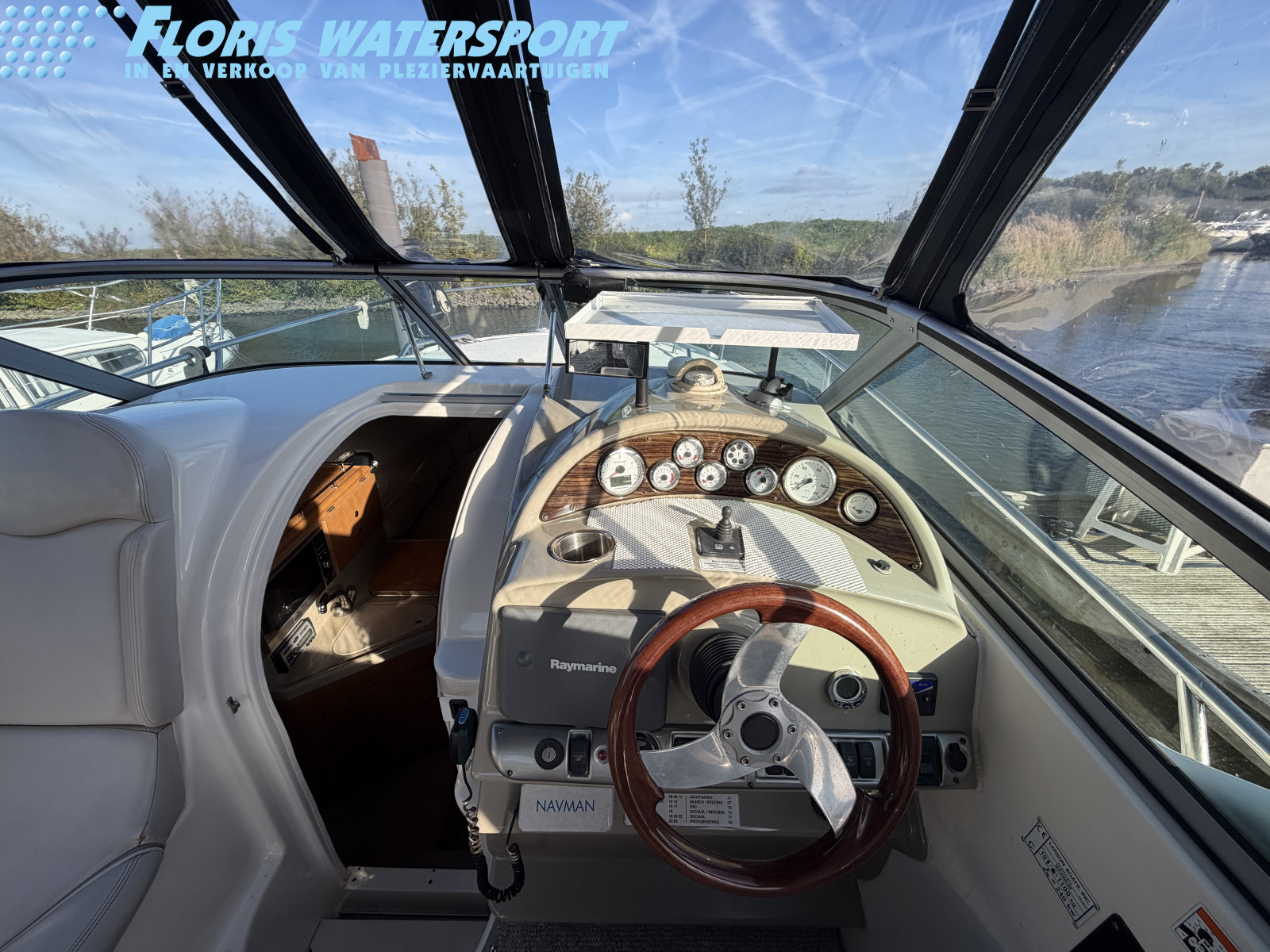Larson Cabrio 274 — foto 9 van 22